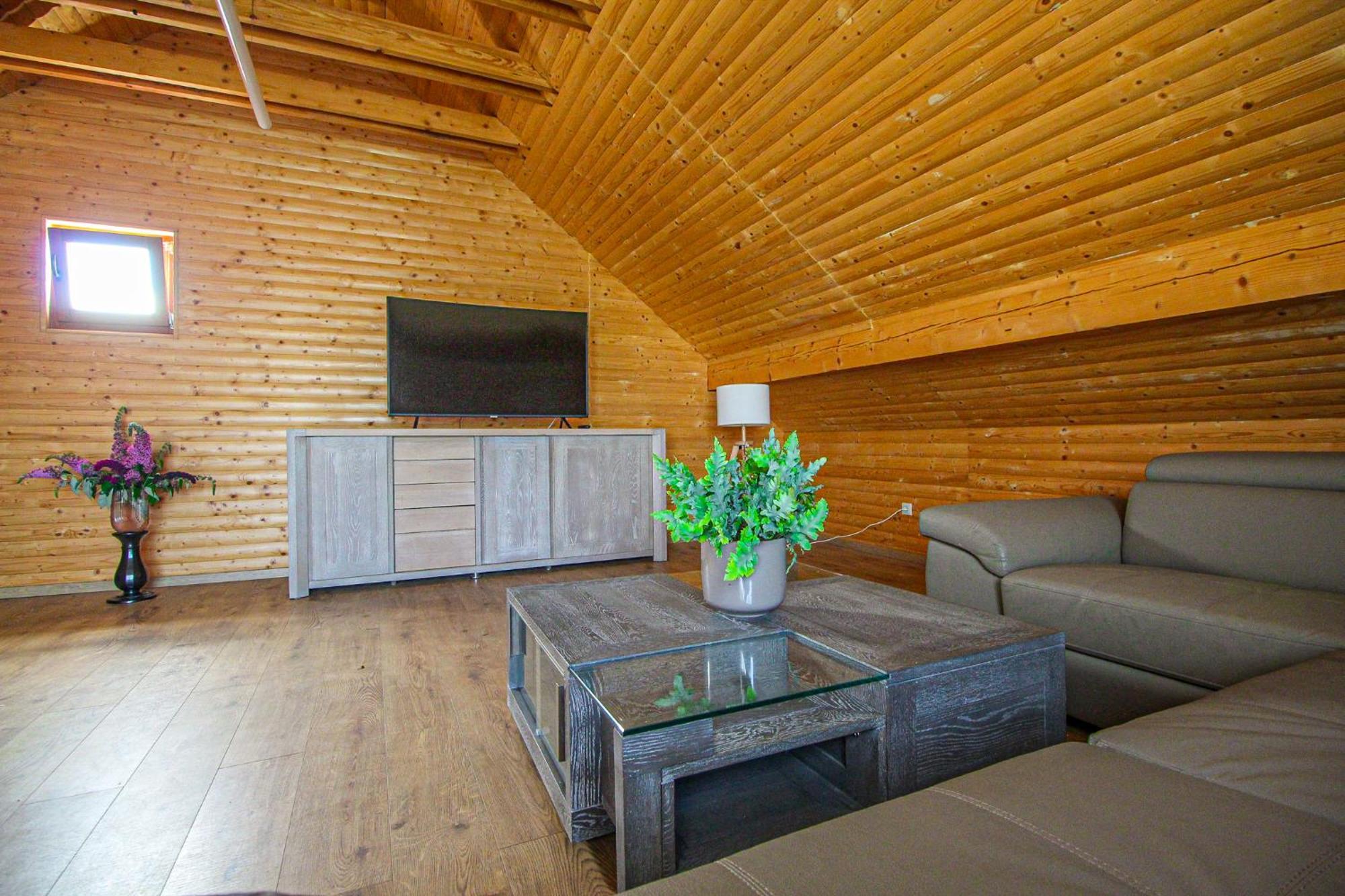 Hotel Runca-N Rai à Cristian  Extérieur photo